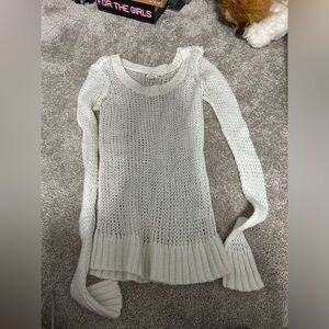 white aerie sweater